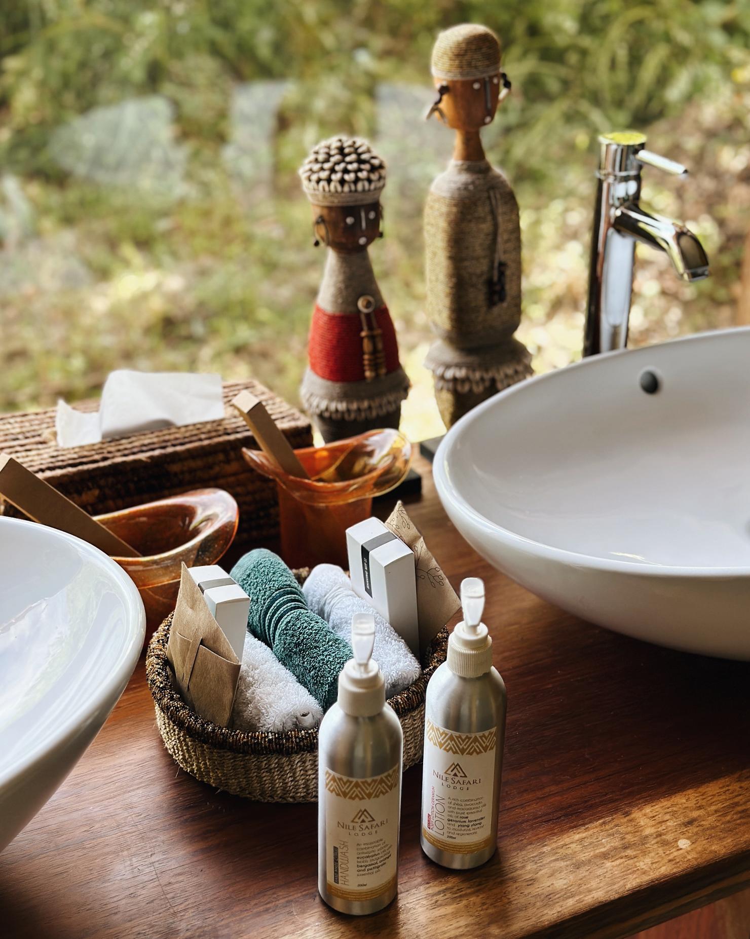 Refillable, natural amenities